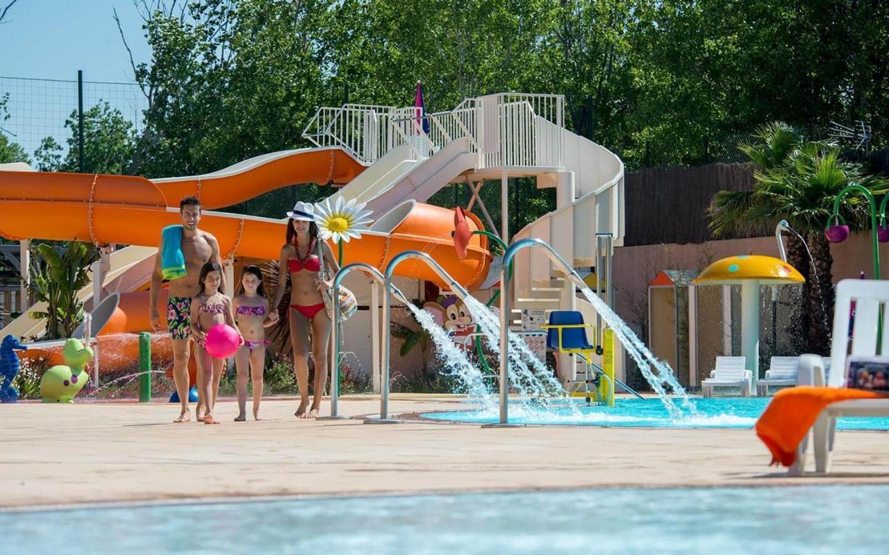 Camping Valras Climatise Hotel Serignan Exterior photo